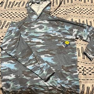 Huk Men’s Pullover Long Sleeve